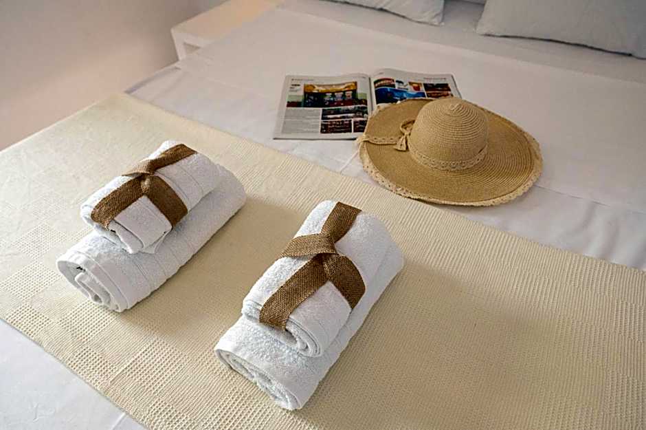 The White Rose Hotel