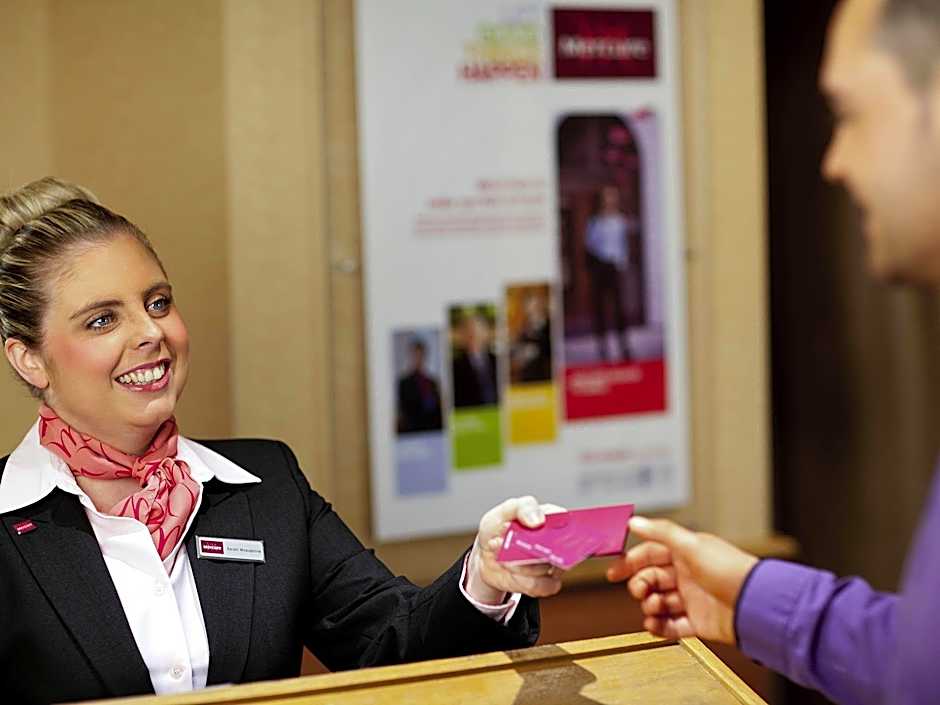Mercure Leeds Parkway Hotel