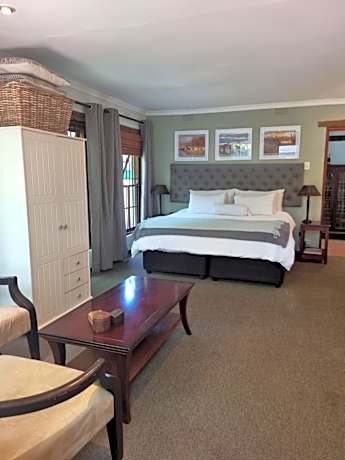 Deluxe Double Studio