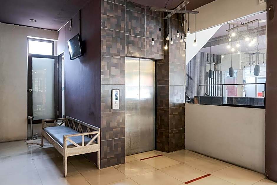 RedDoorz Plus at Sunrise Hotel Sanur