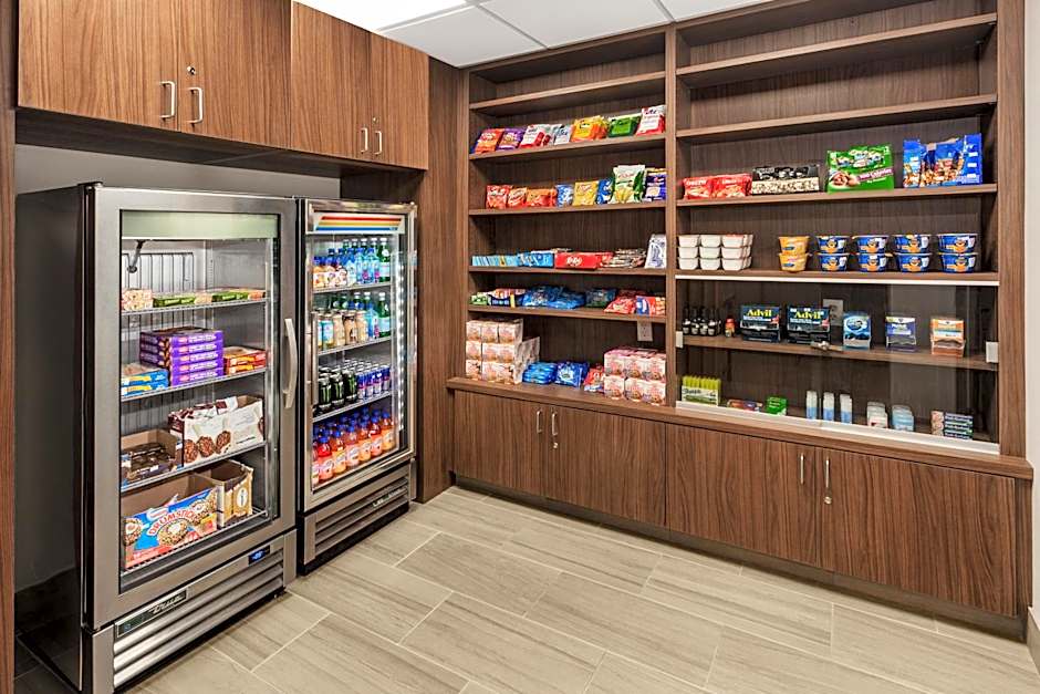 Holiday Inn Express Hotel & Suites Providence-Woonsocket By IHG