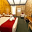 All Travellers Motor Inn