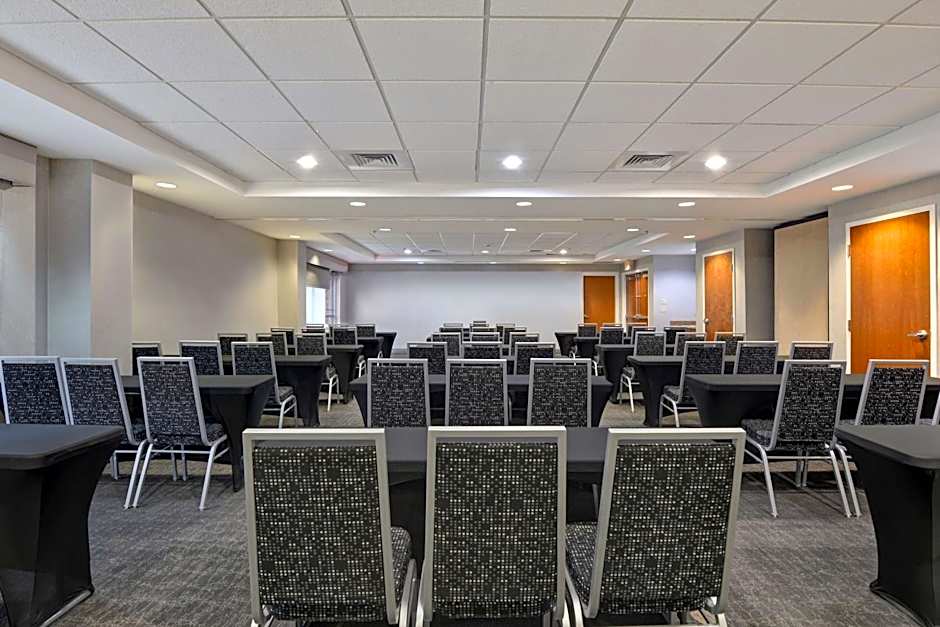 Hampton Inn & Suites Birmingham-Hoover-Galleria