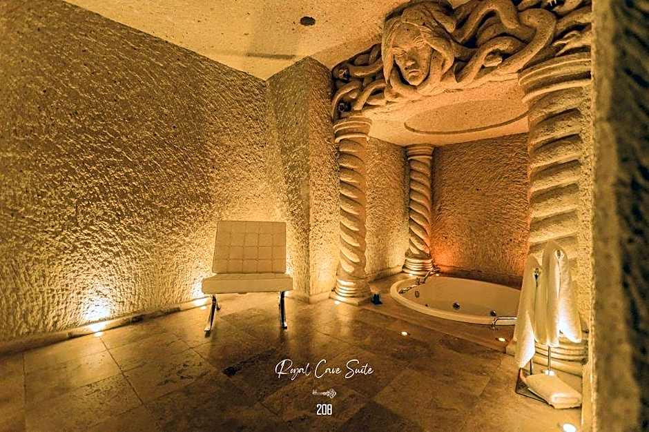 Nino Cave Suite