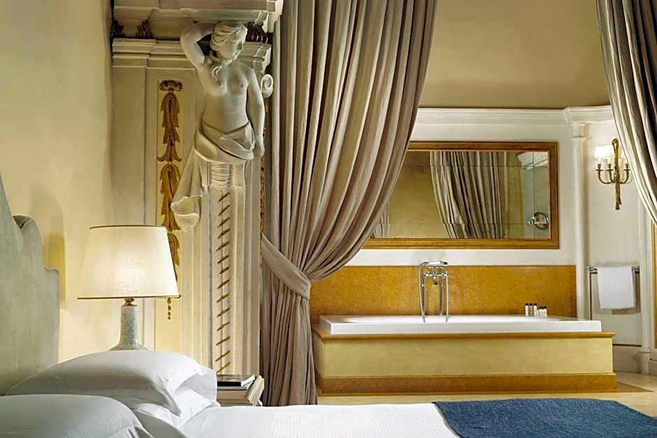 Al Palazzo del Marchese di Camugliano Residenza d'Epoca