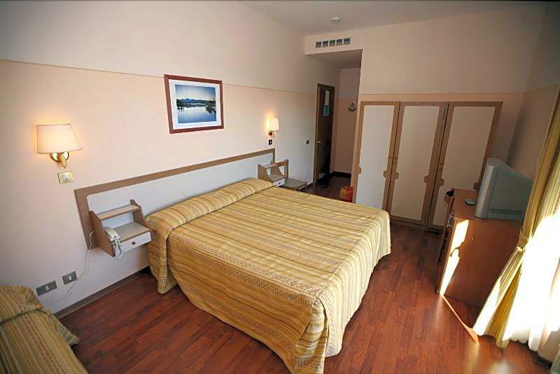 Hotel Tirreno