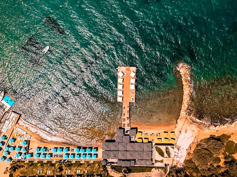 The Norm Collection Door'a Bodrum