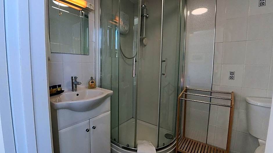 Royal Temple Yacht Club