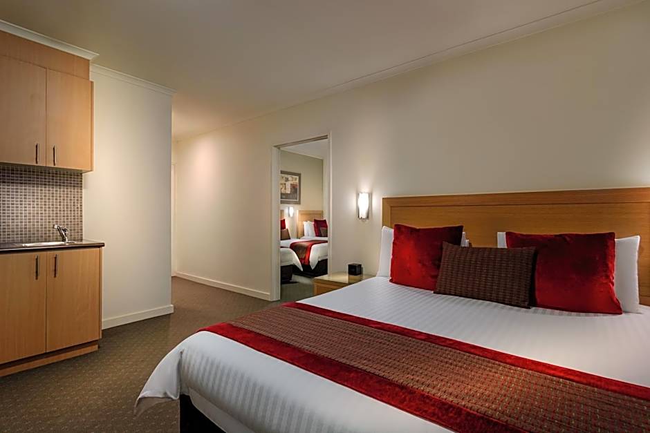 BEST WESTERN PLUS Travel Inn