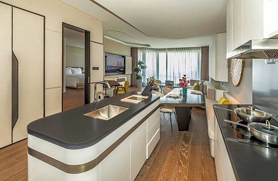 Radisson Collection Lingang Shanghai