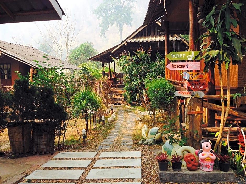 Chiang Dao Hut