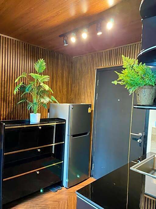 Private luxury flat at Sukhumvit Rd Subway