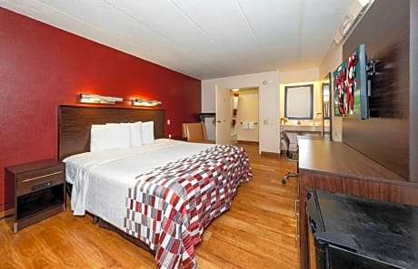 Deluxe King Room Smoking