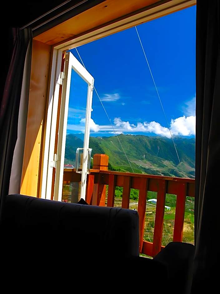 Dindai Glass Vacation Villa