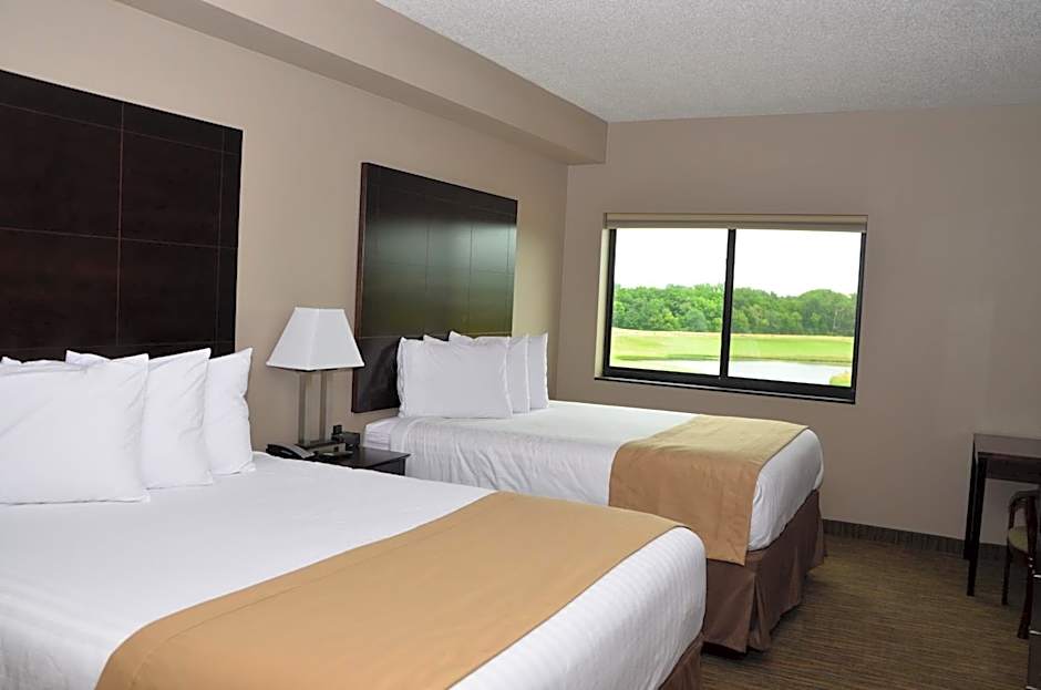 Qube Hotel - Polk City