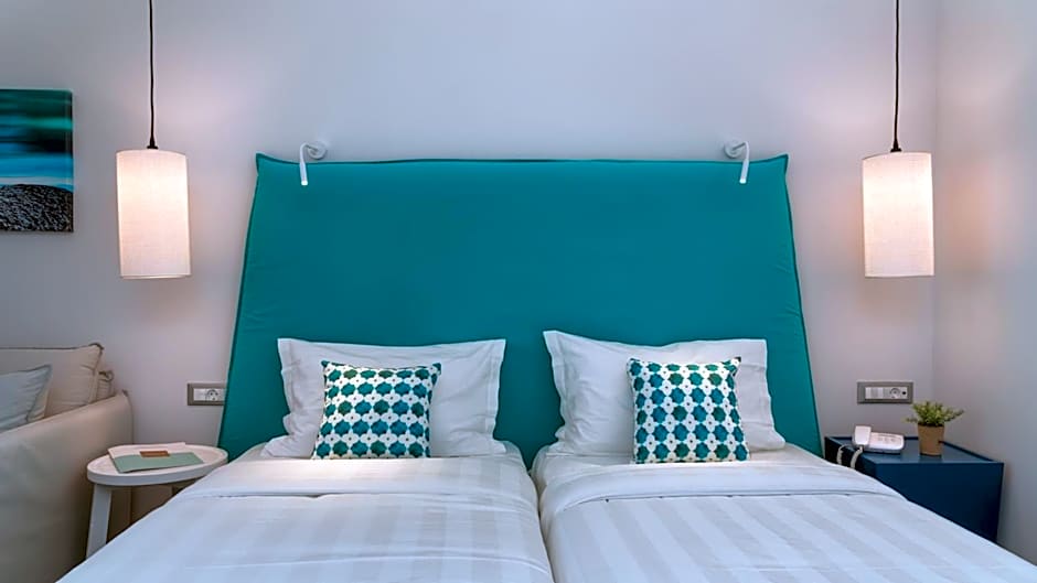 Acharavi Beach Hotel