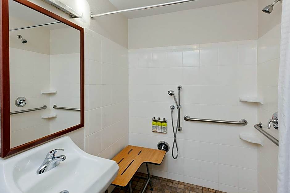 Candlewood Suites Eastchase Park By IHG