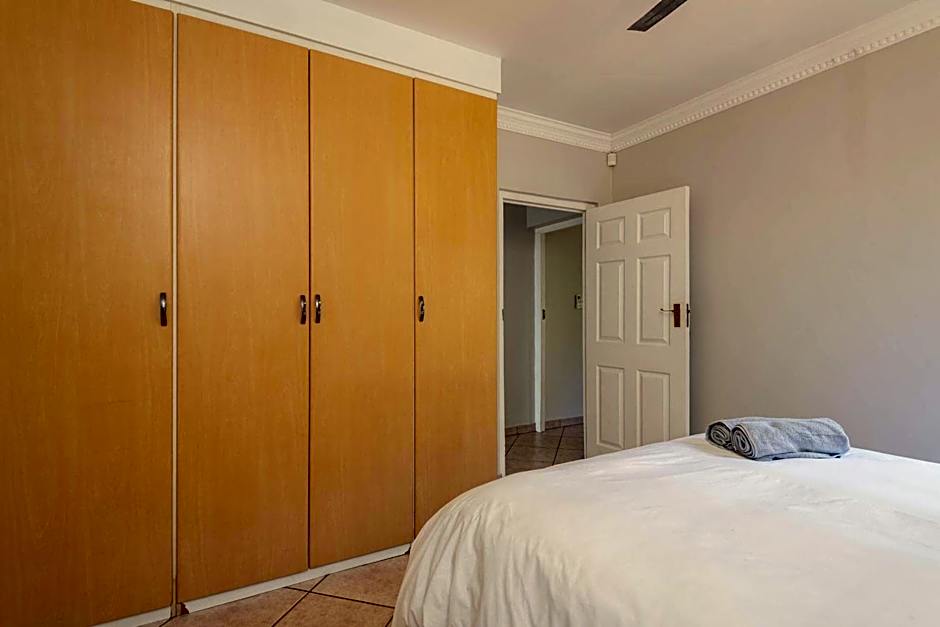 Shangri-La 6 Bedroom Ballito Beachfront KBW1