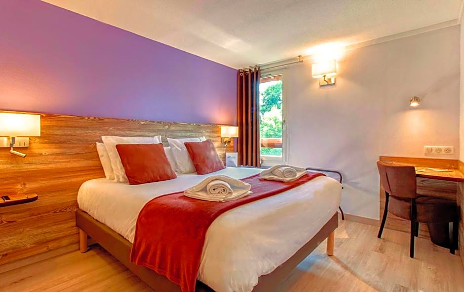 Brit Hotel Confort Pau Lons