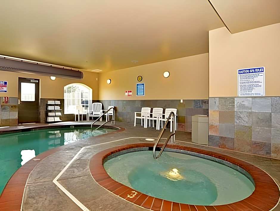 RIVERTIDE SUITES