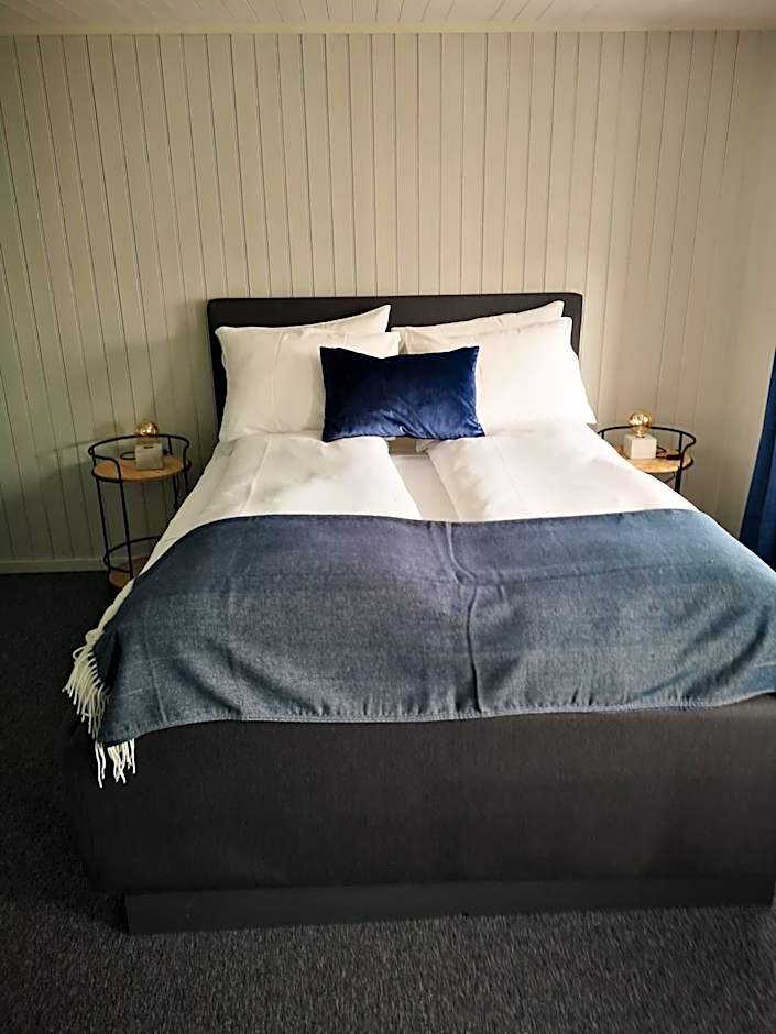 Henningsvær Guesthouse