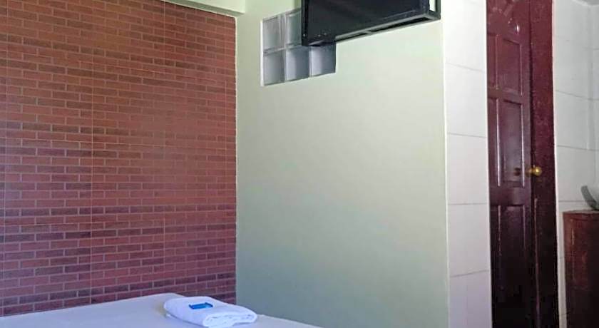 Antonios Pension House