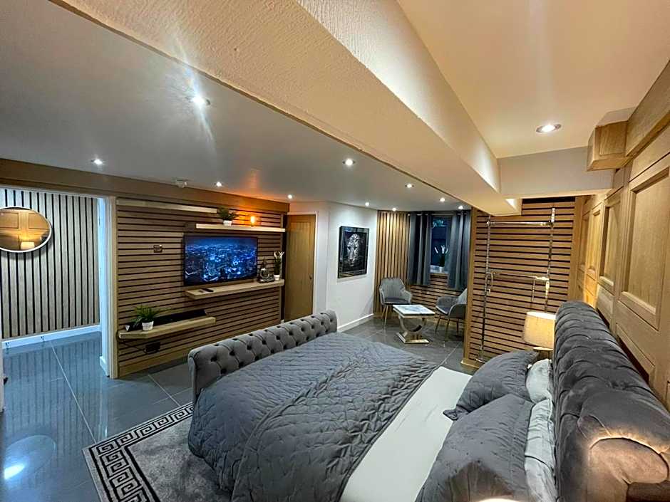 Hendham House - Near Etihad Stadium, CoOp Live Arena, AO Arena, Piccadilly Train Station & Manchester City Centre