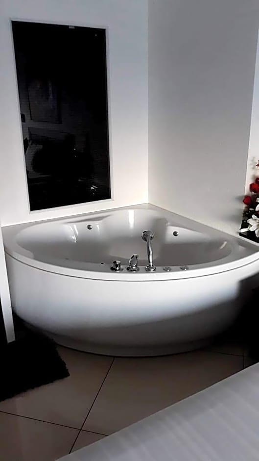 VTSIX at View Talay 6