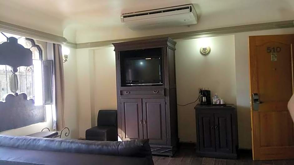 Hotel Hacienda los Narcisos