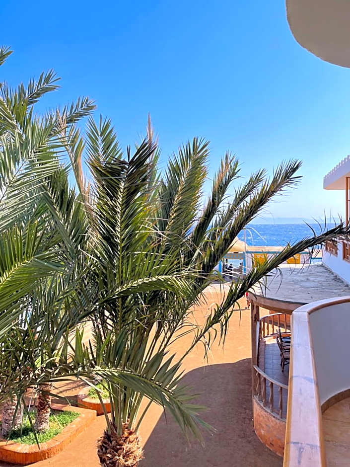 Shams Hotel & Dive Centre