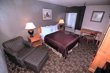 Queen Room