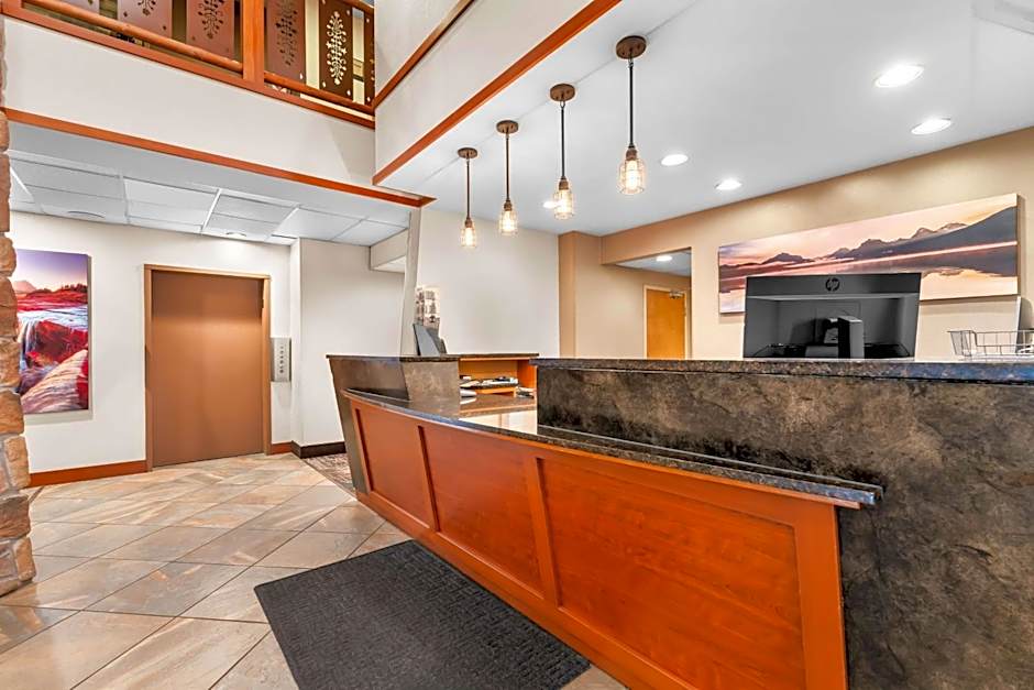 Best Western Rocky Mountain Lodge