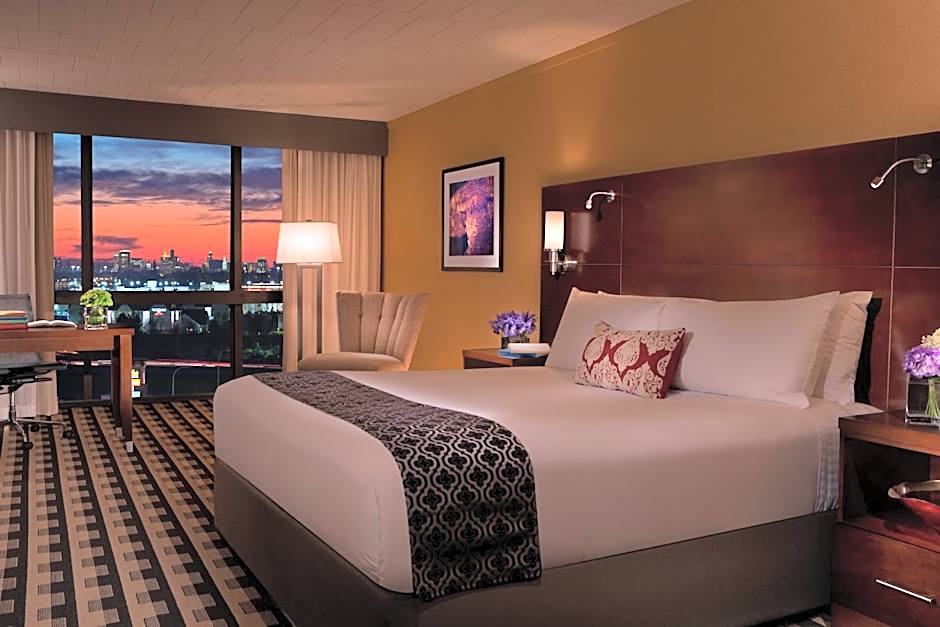 M HOTEL BUFFALO