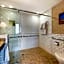 Best Western Premier Mariemont Inn