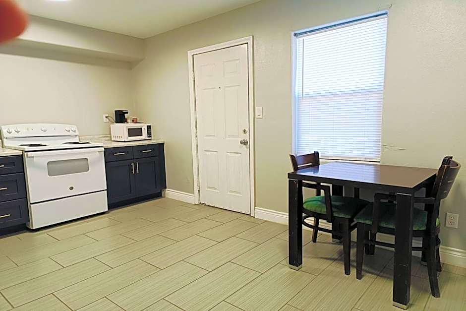 Village Inn Motel Rockport near Aransas Bay