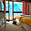 Cinéma, Chambre Privée Au Le Refuge Du Phoenix