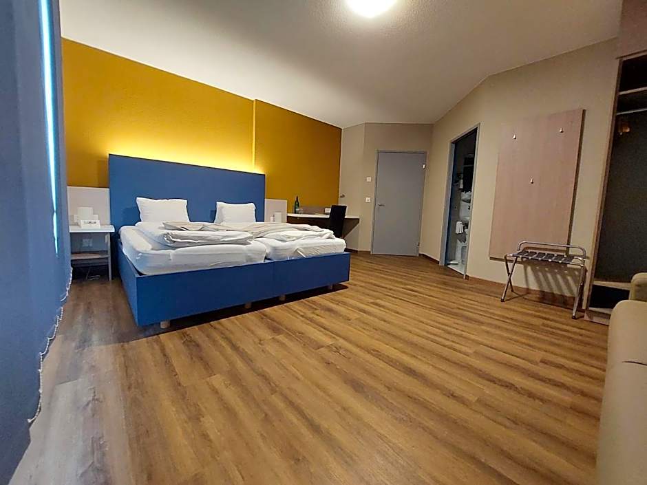 Photo 1 of 3 of Superior 2 Beds