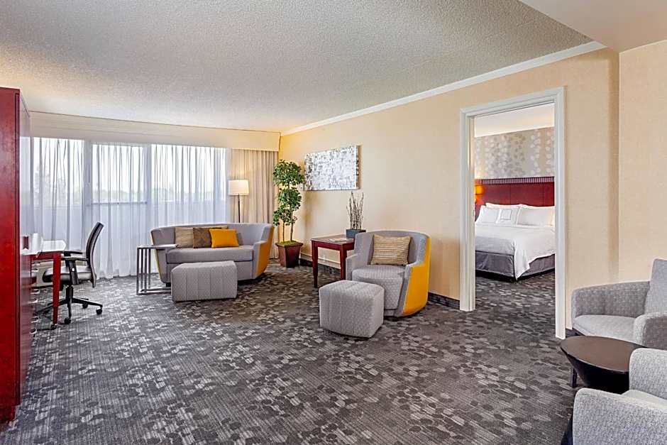 Courtyard by Marriott Fairfield Napa Valley Area