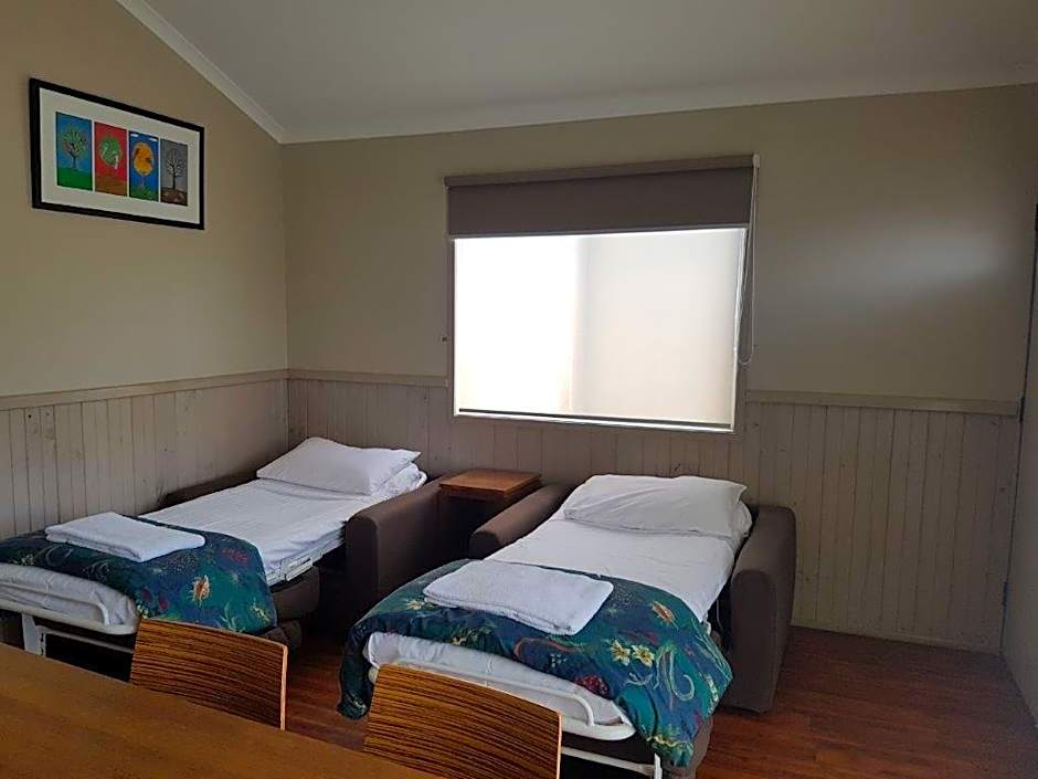 Canberra Carotel Motel