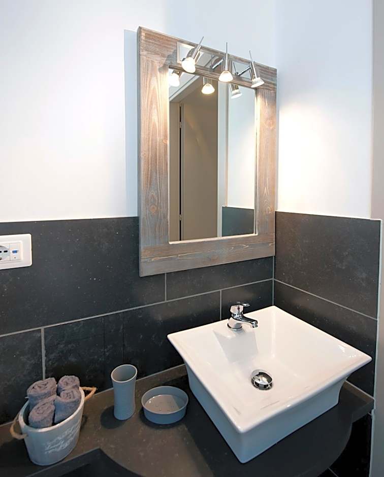 Le Suites - di fronte Ospedale Sacro Cuore