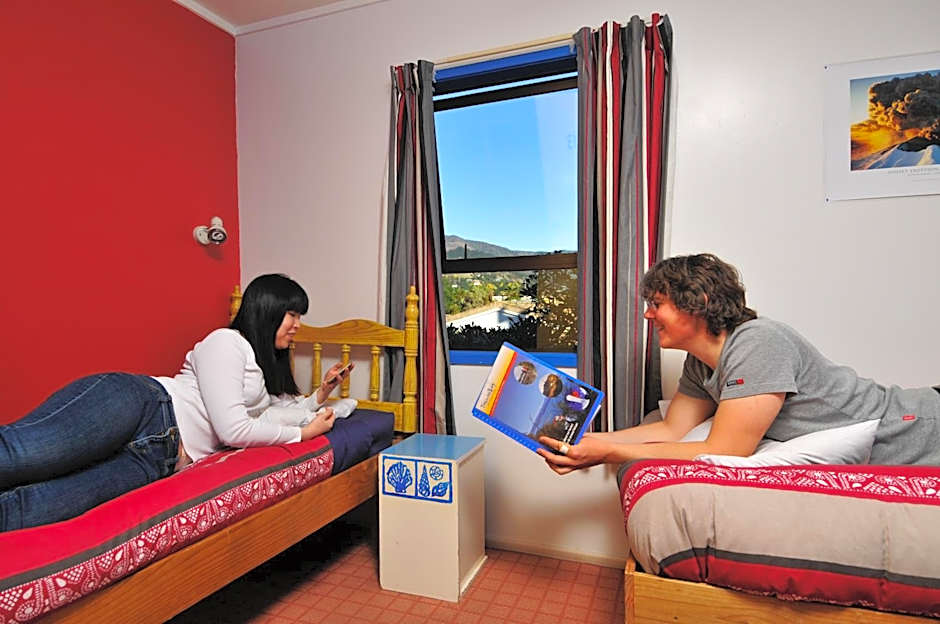 Tasman Bay Backpackers