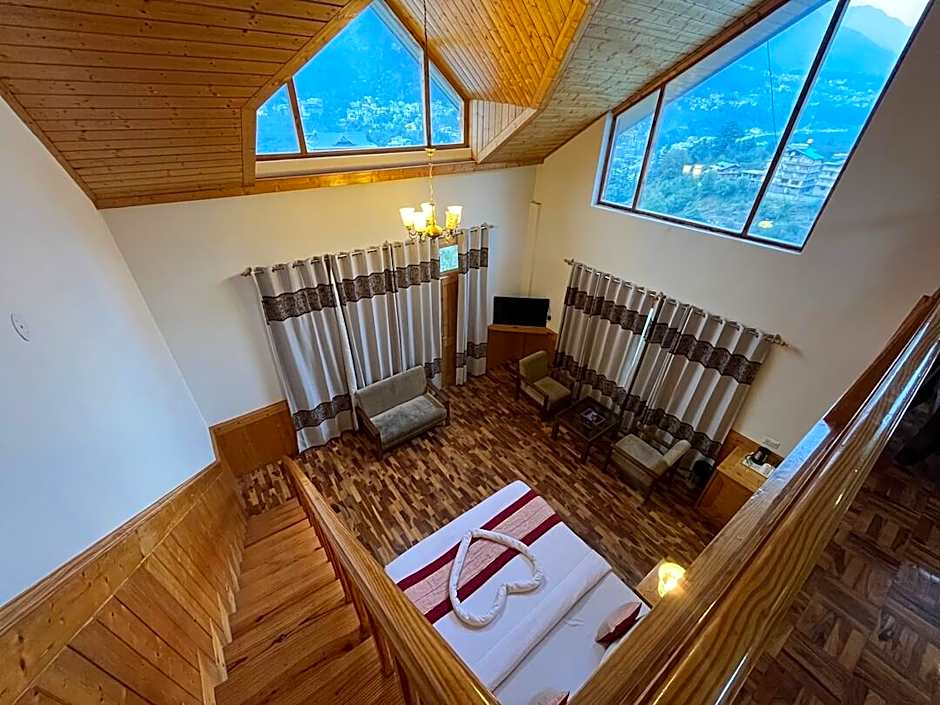 Hotel Chandertal Regency