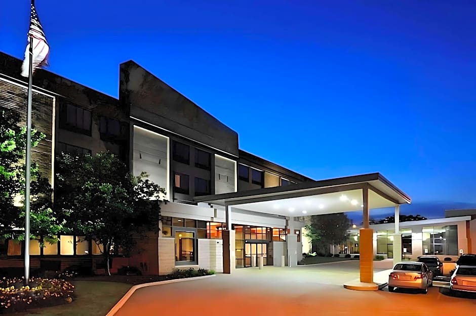 Comfort Suites Milwaukee West