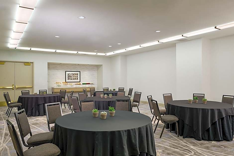 The Westin Los Angeles Airport