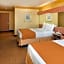 H3 Inn & Suites - LAX Airport - Los Angeles