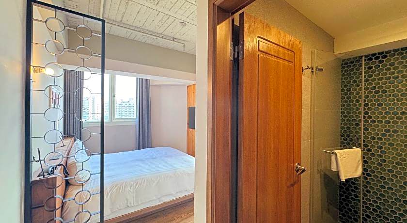 Roaders Hotel Tainan Chengda