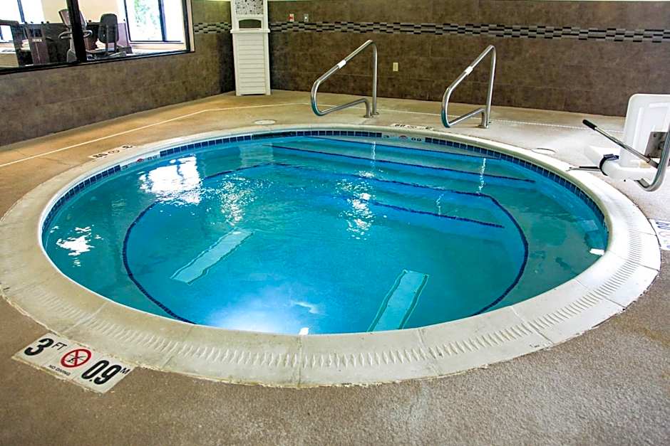 Holiday Inn Express & Suites La Vale/Cumberland By IHG