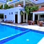 Hotel D Abril