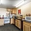 Econo Lodge Inn & Suites Kalispell - Glacier National Park Gateway
