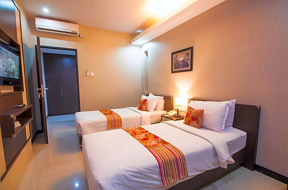 Daima Hotel Padang